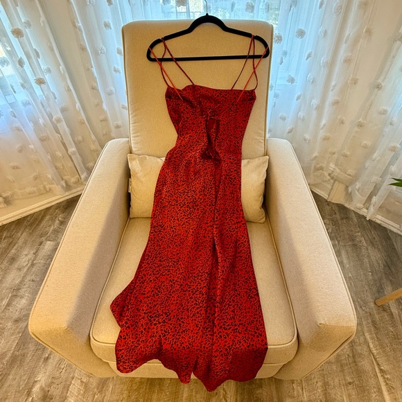 ASTR the Label Gaia Midi Dress - Picture 4 of 8